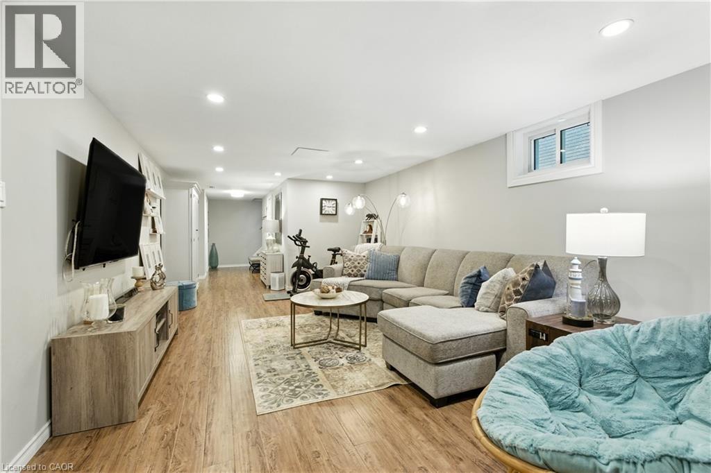 48 BRENTWOOD Drive, Stoney Creek, Ontario, L8G2W8 — Photo 21