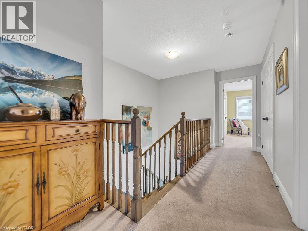 35 WILMOT Road - 24
