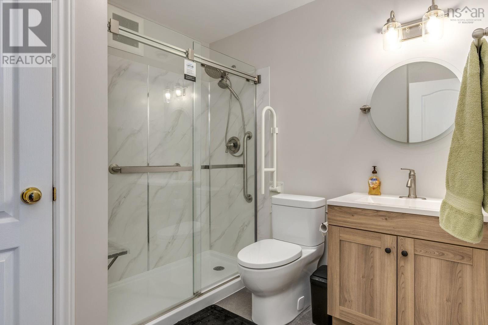 Property 21 of 31 of 228 Ostrea Lake Road