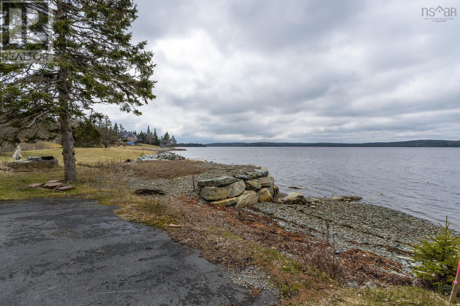 Property 29 of 31 of 228 Ostrea Lake Road