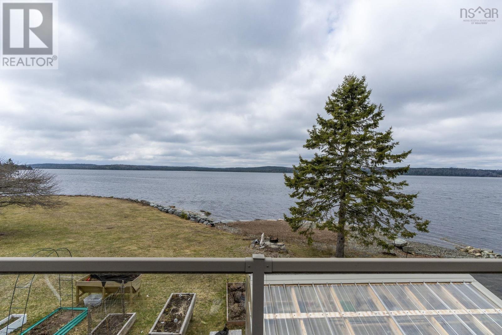 Property 30 of 31 of 228 Ostrea Lake Road