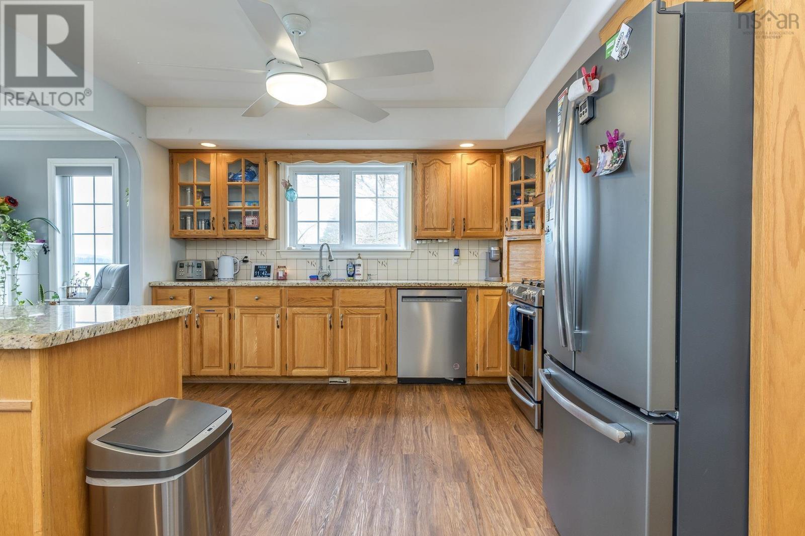 Property 23 of 31 of 228 Ostrea Lake Road