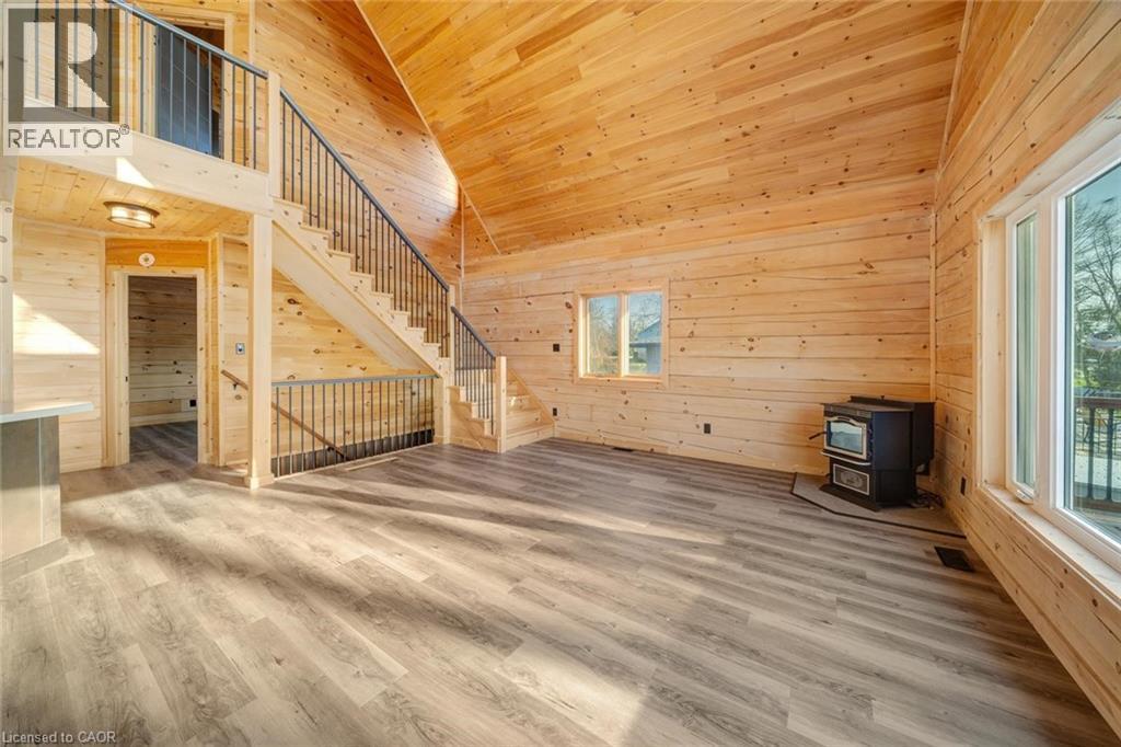 33 LAIRD Drive - 20