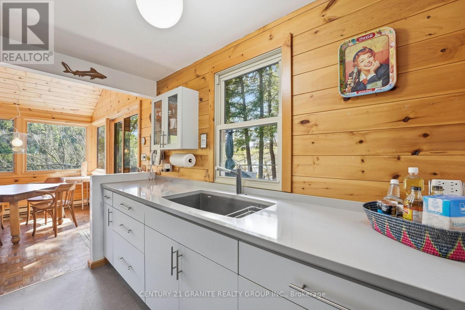 11 SUMAC COURT - 10