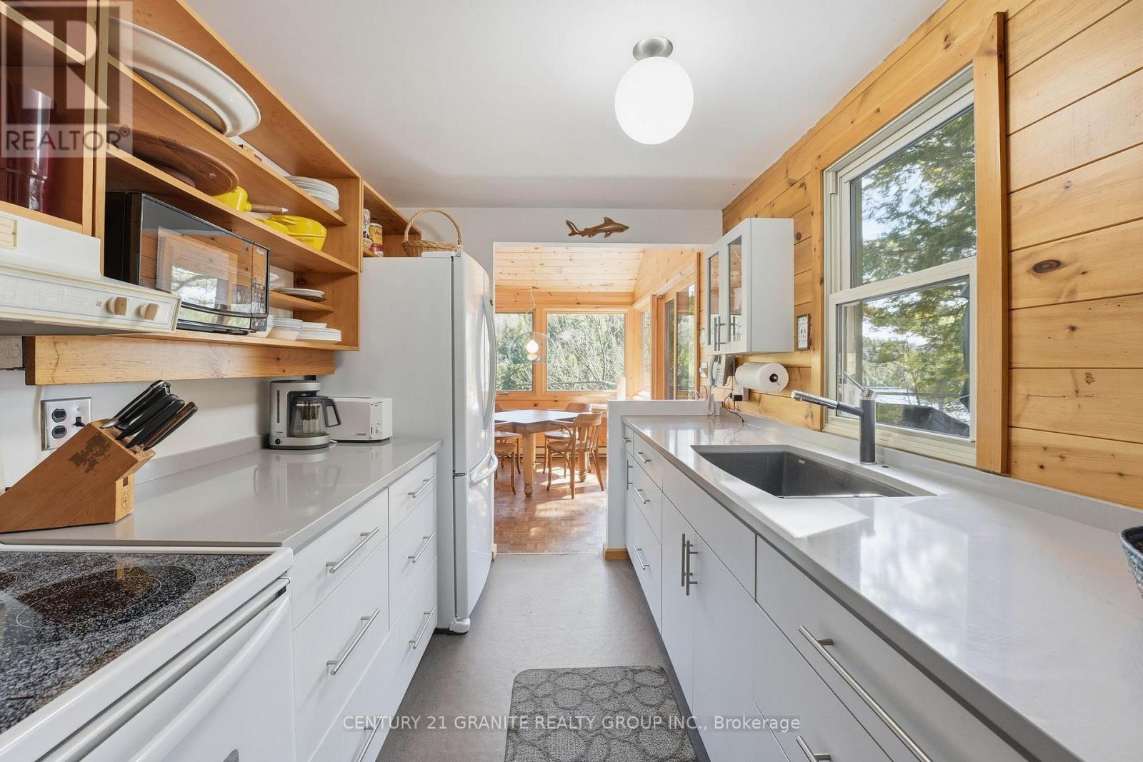 11 SUMAC COURT - 11