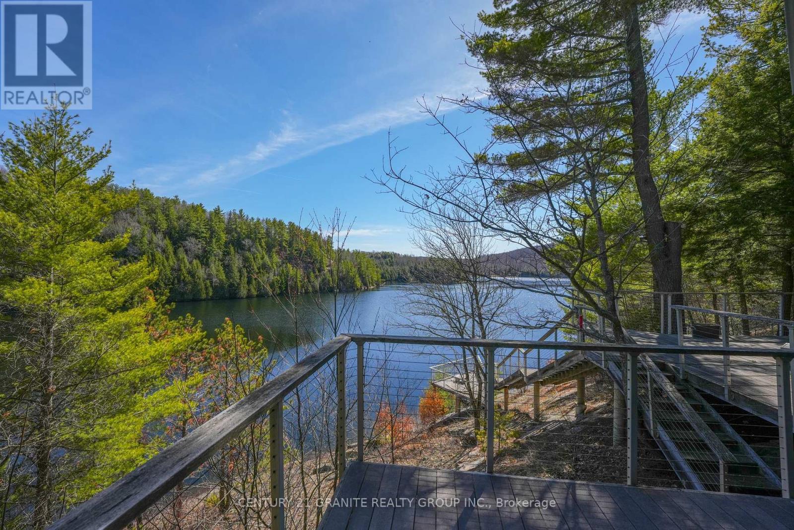 11 SUMAC COURT - 38