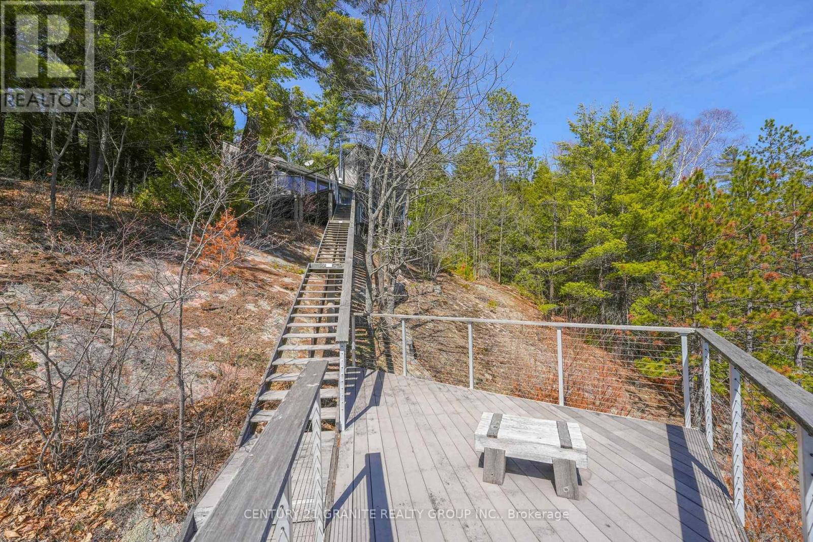 11 SUMAC COURT - 45