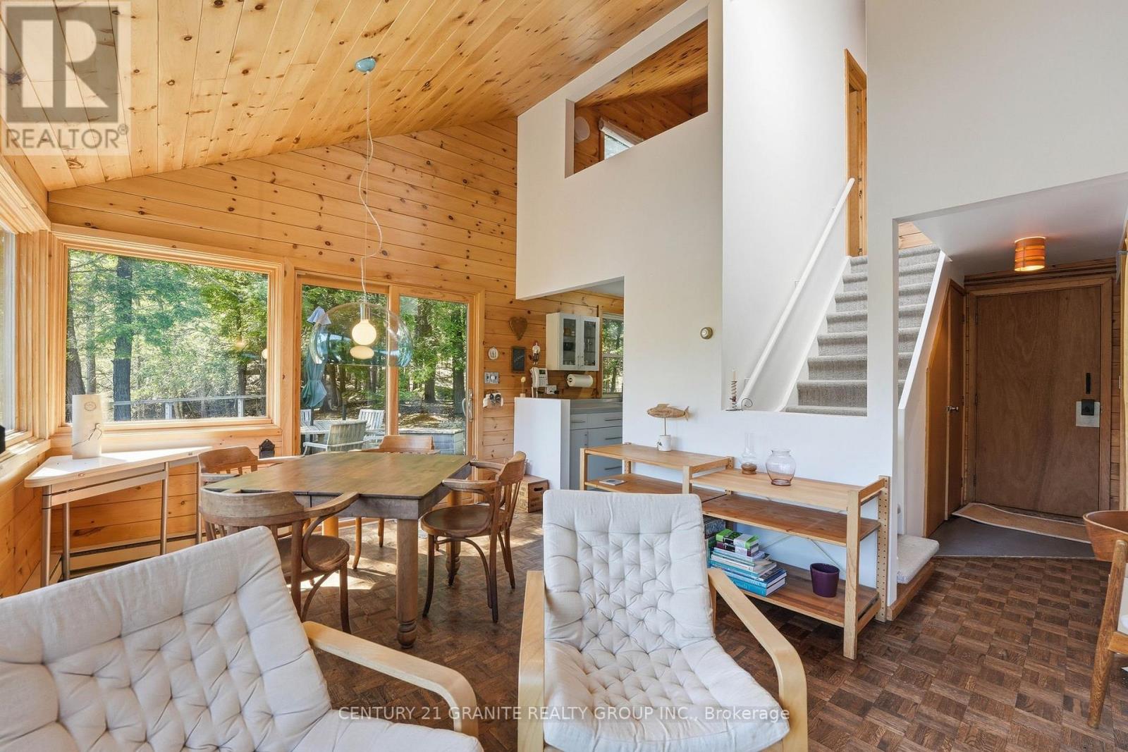 11 SUMAC COURT - 6
