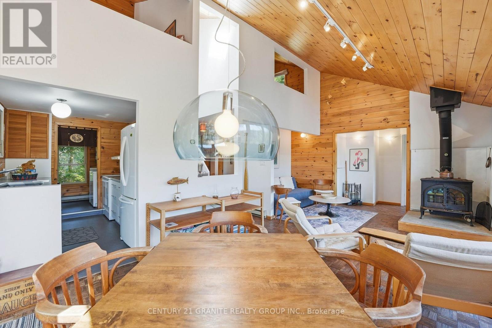 11 SUMAC COURT - 9