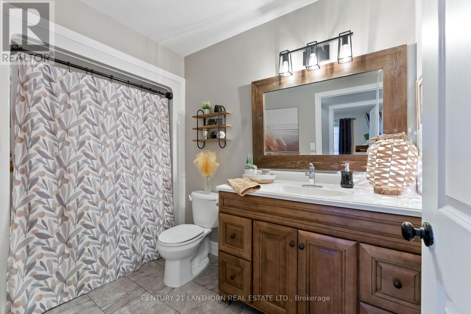 20846 LOYALIST PARKWAY - 11