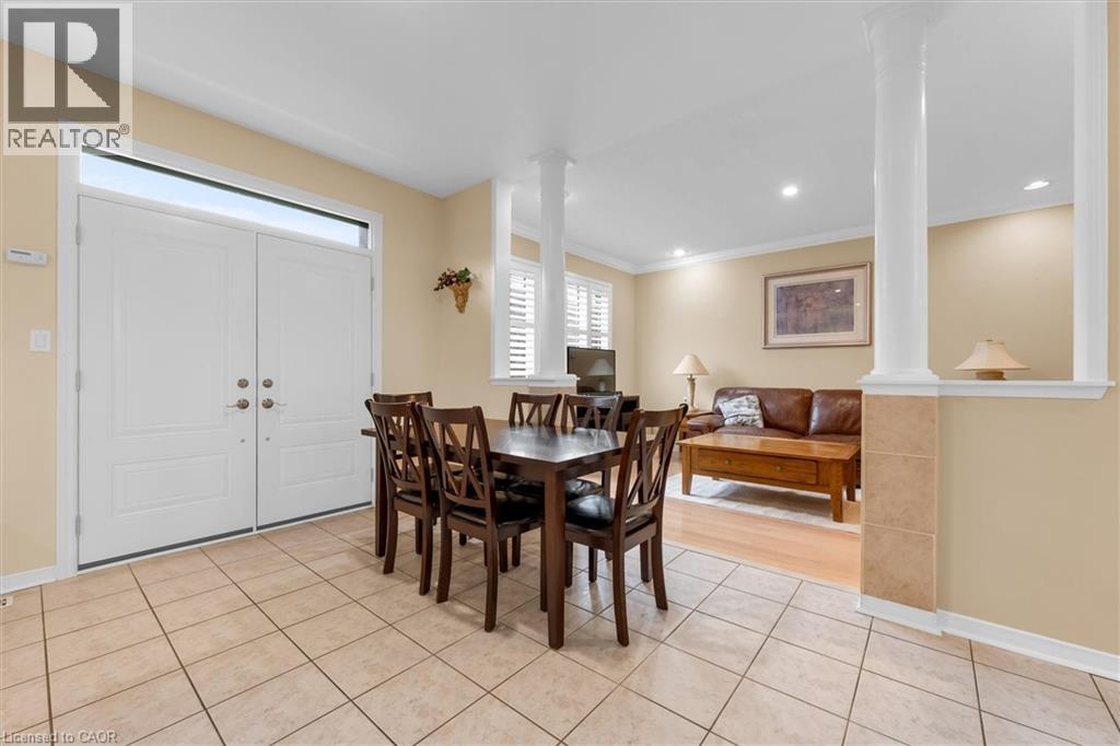 2141 WOODGATE Drive, Oakville, Ontario, L6M4E1 — Photo 6