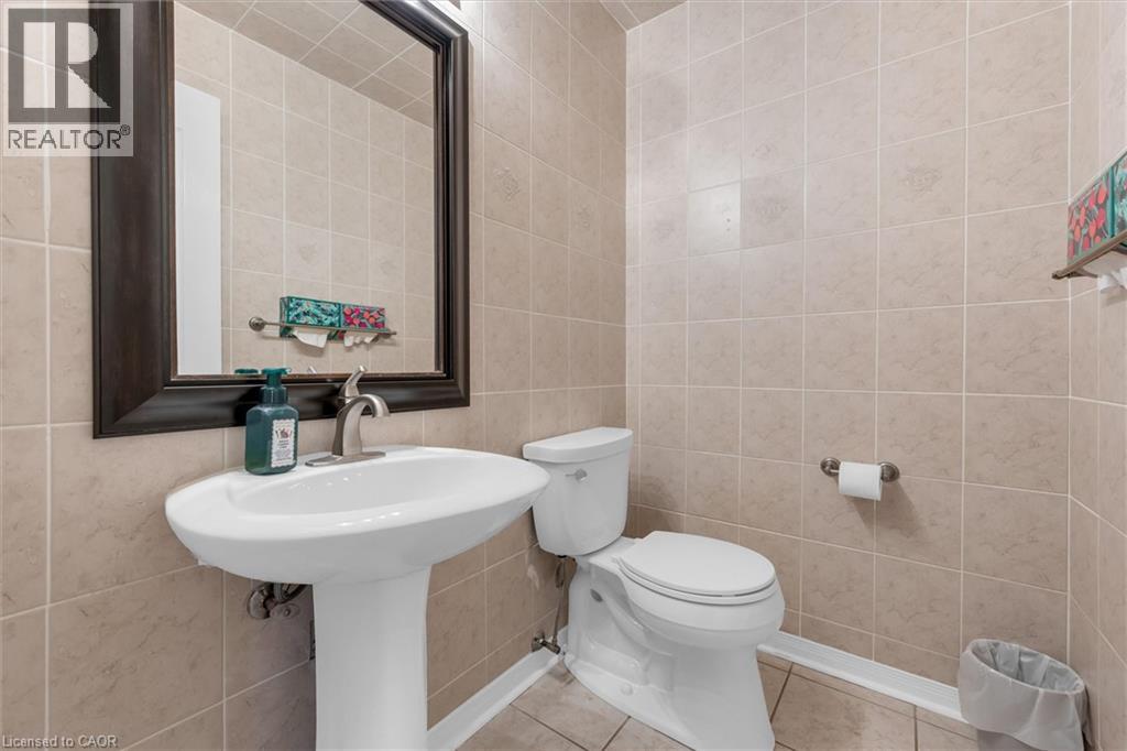 2141 WOODGATE Drive, Oakville, Ontario, L6M4E1 — Photo 11
