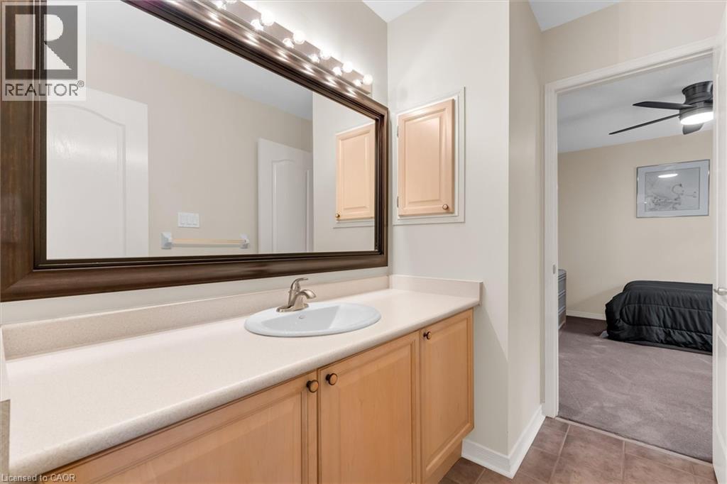 2141 WOODGATE Drive, Oakville, Ontario, L6M4E1 — Photo 18