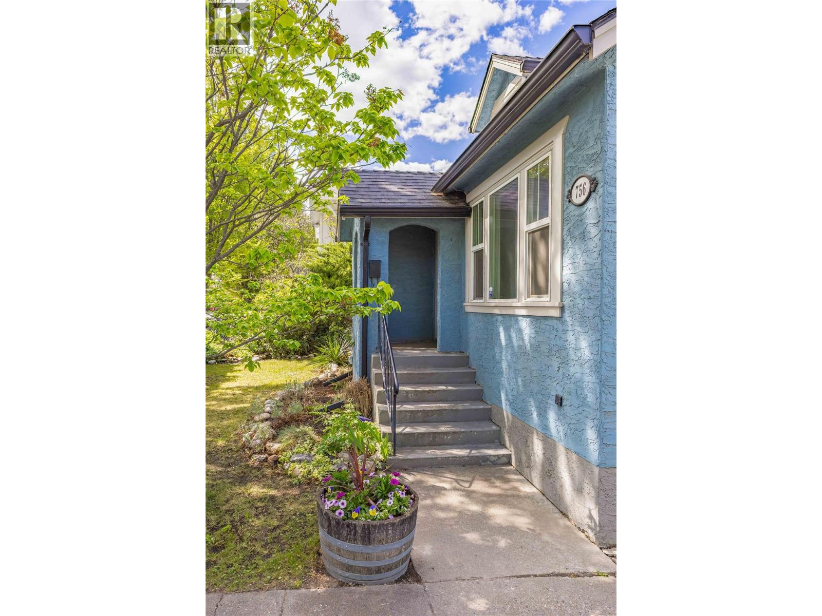  756 Stockwell Avenue, Kelowna