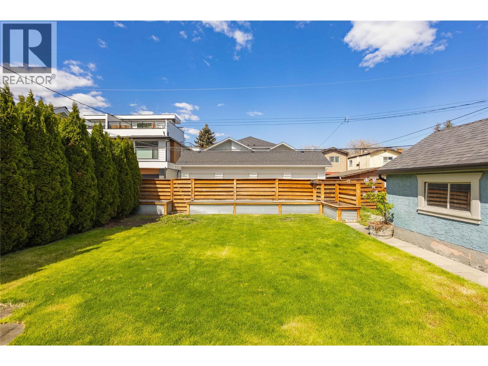  756 Stockwell Avenue, Kelowna