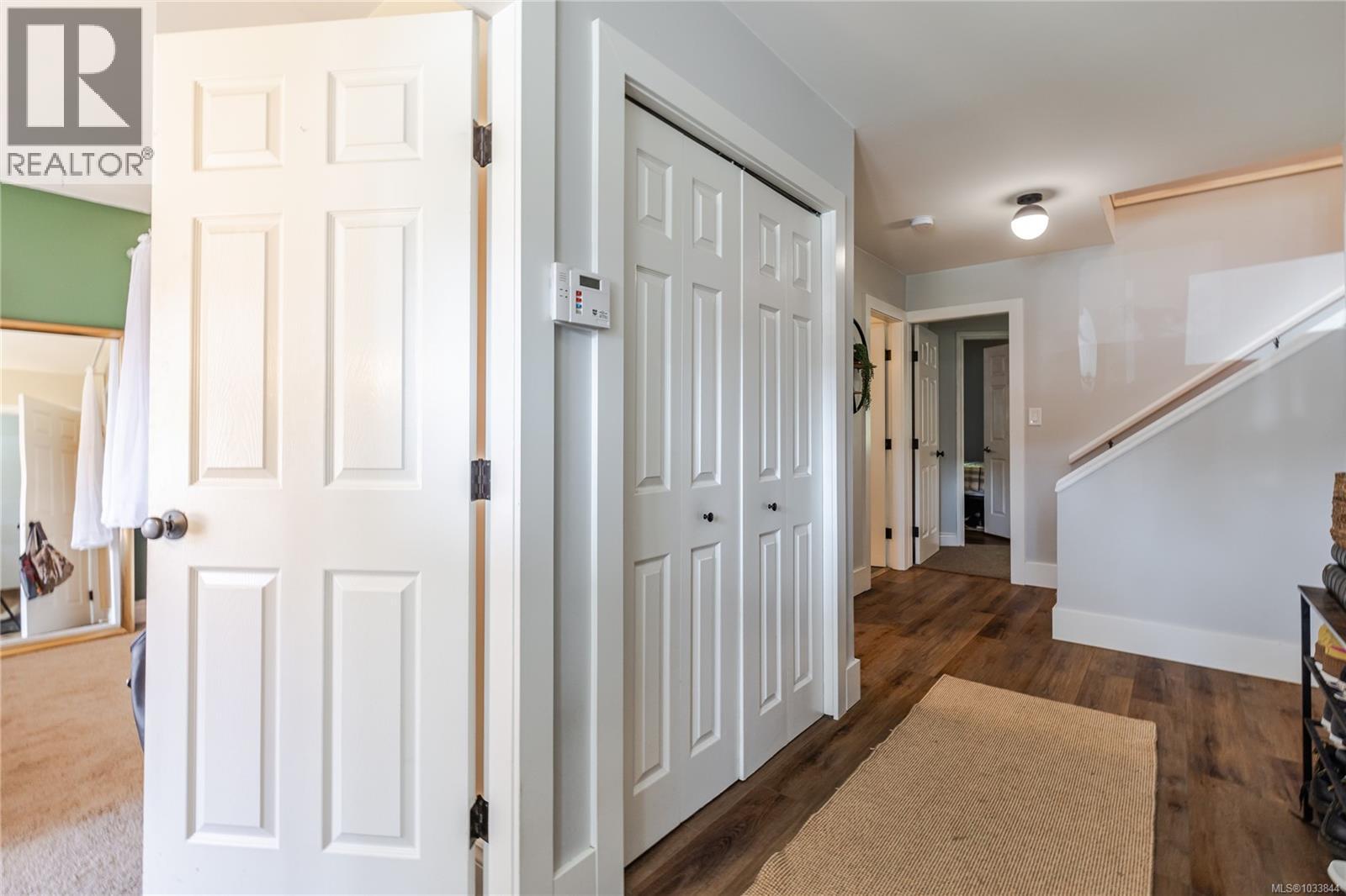 6045 Driftwood Pl - 10