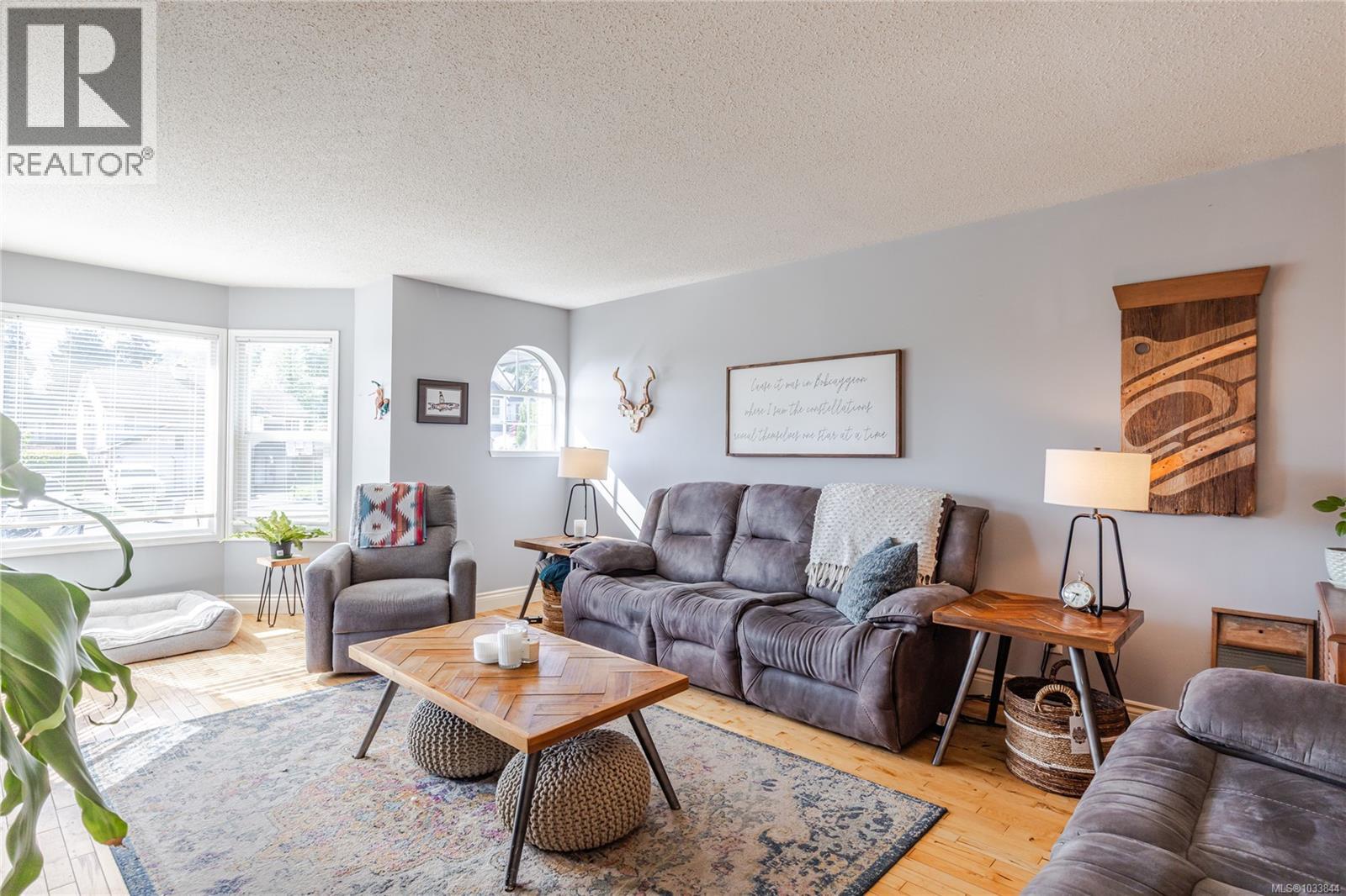 6045 Driftwood Pl - 24
