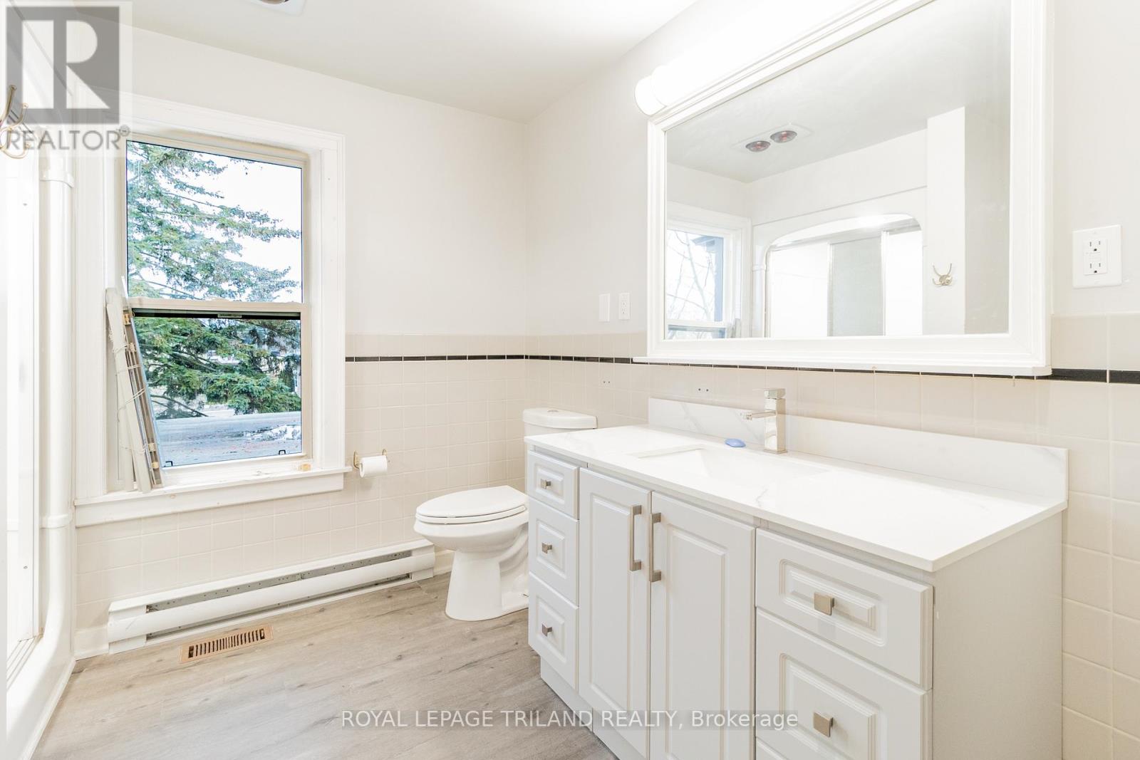 11 GOSHEN STREET N - 19