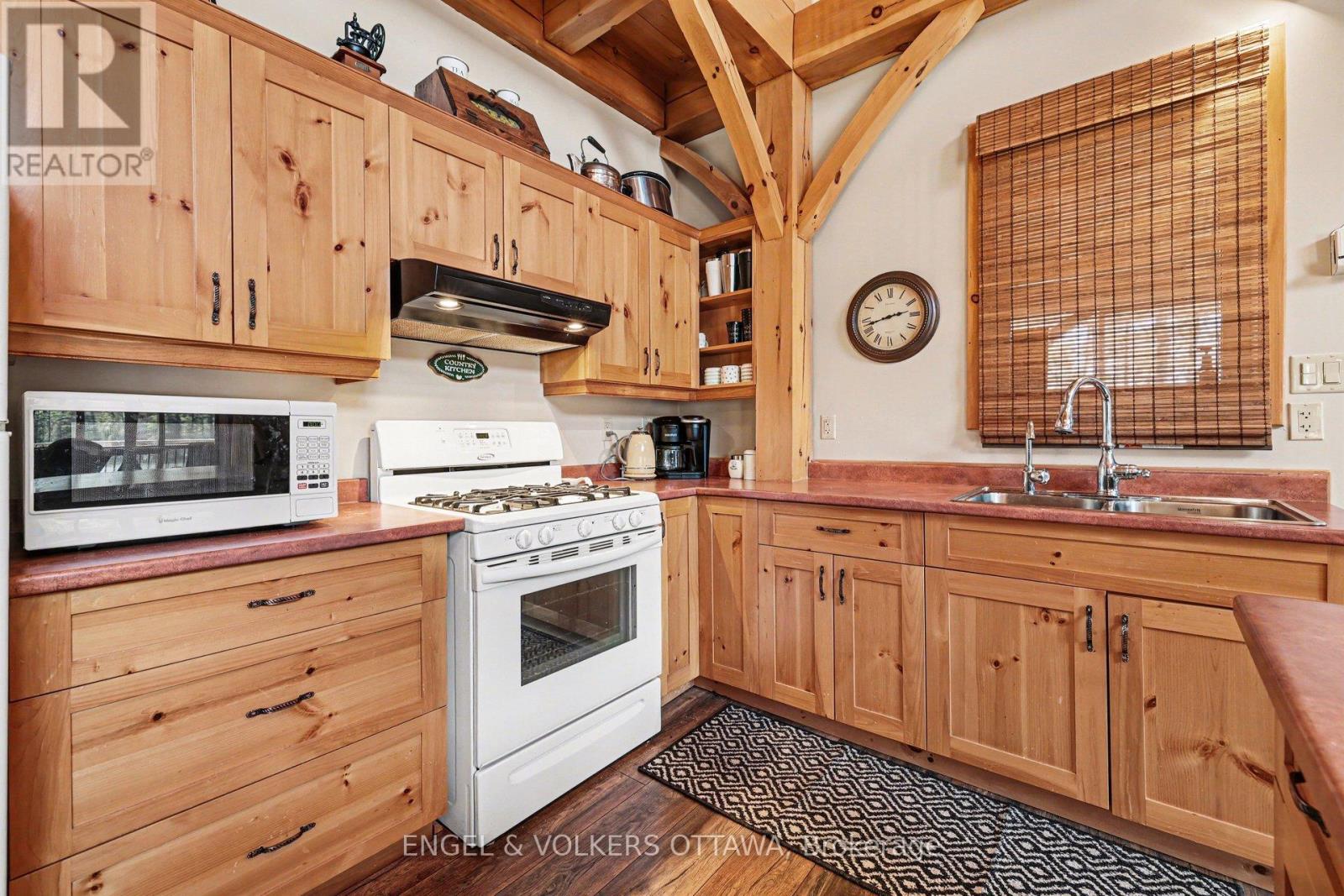 1244 MARSHALL LANE - 16