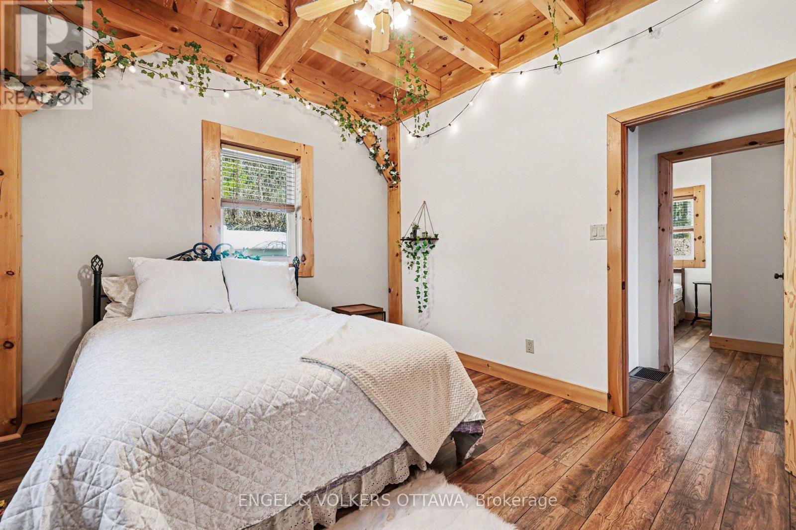 1244 MARSHALL LANE - 22