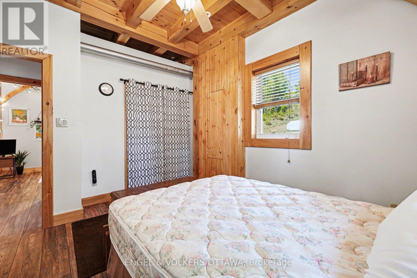 1244 MARSHALL LANE - 25