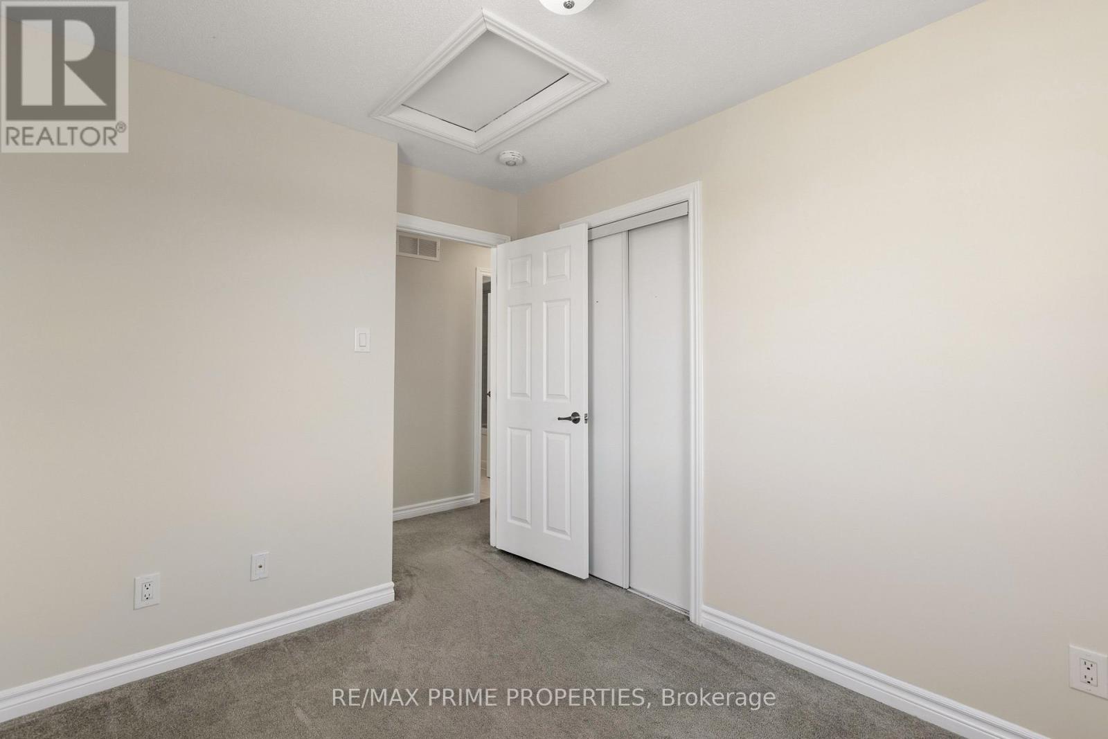 101 HELENIUM LANE - 32