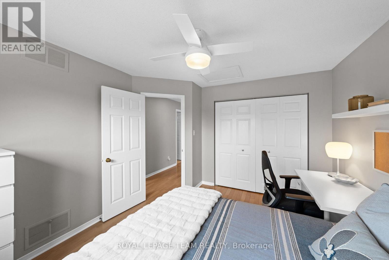 195 WALDEN DRIVE - 29
