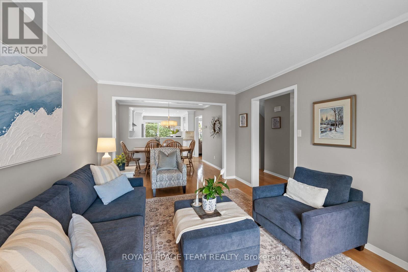 195 WALDEN DRIVE - 7