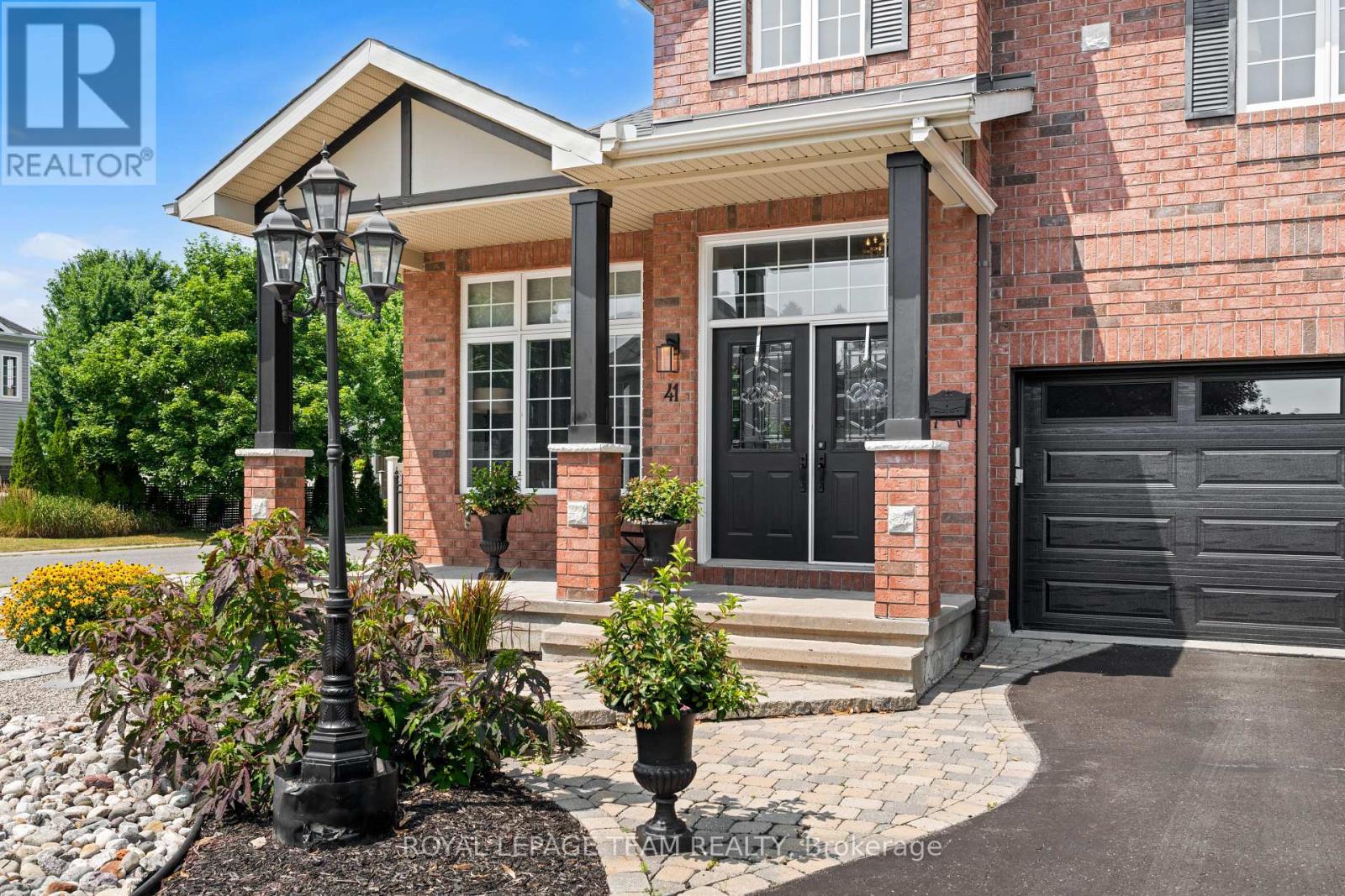 41 BLACKSHIRE CIRCLE - 3