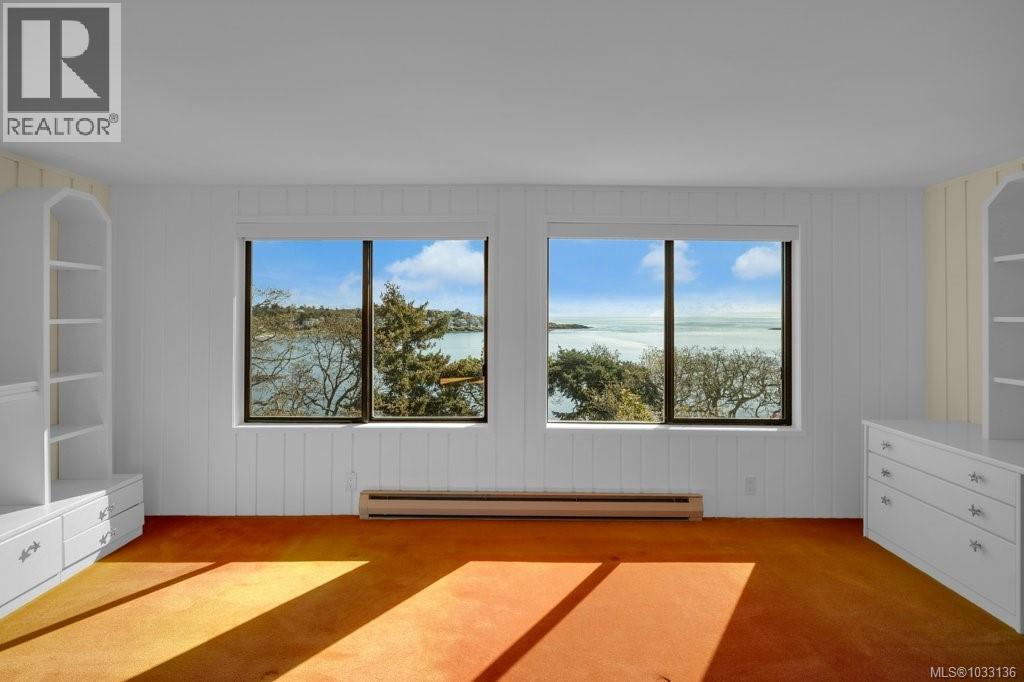 309 King George Terr, Oak Bay