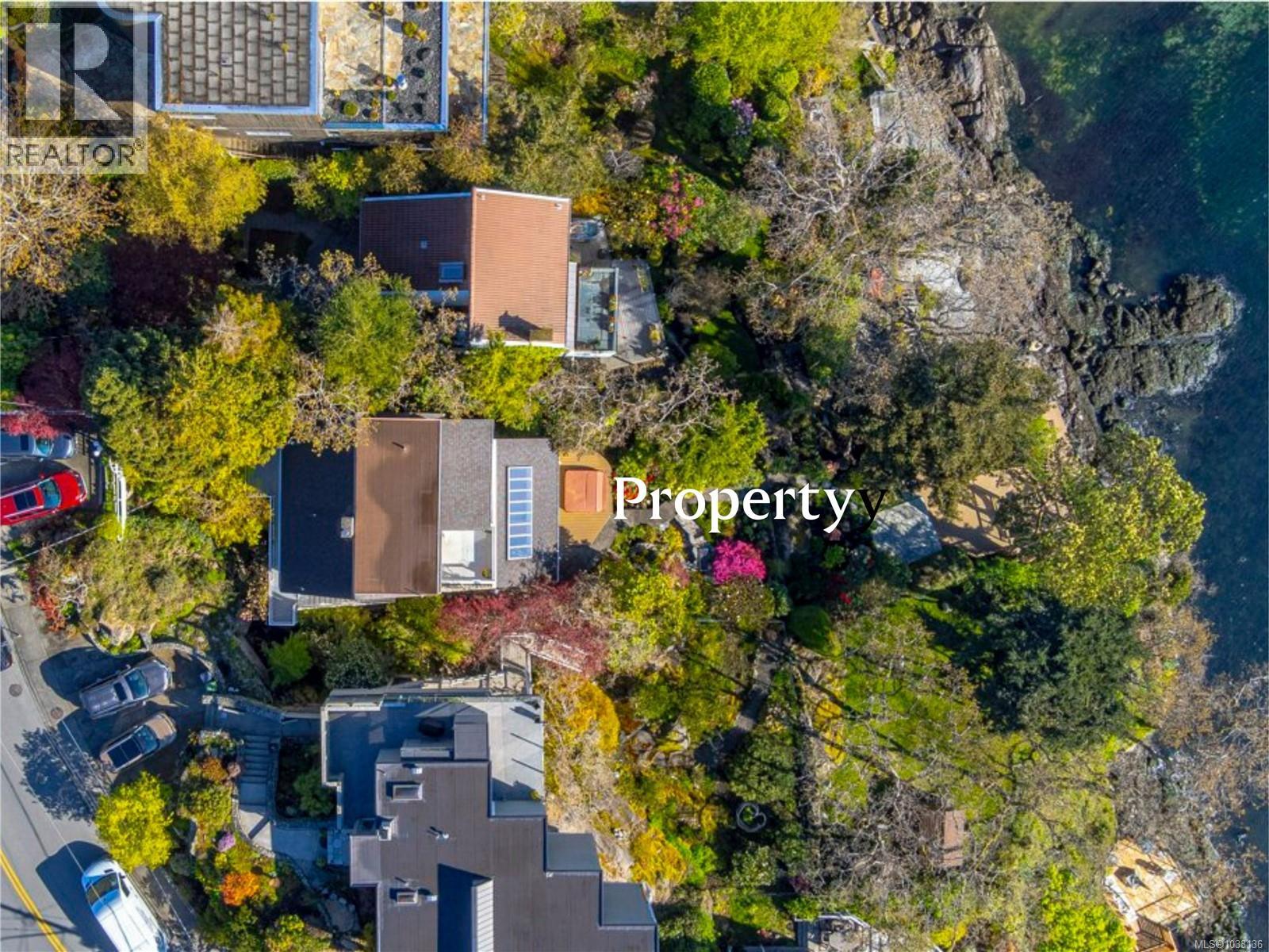 309 King George Terr, Oak Bay