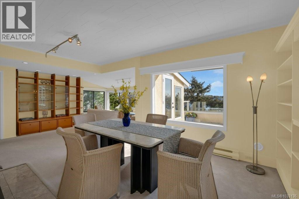 309 King George Terr, Oak Bay