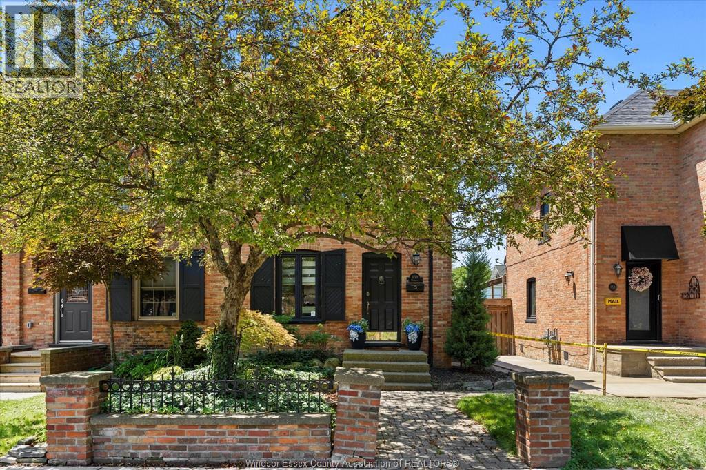 859 MONMOUTH - photo 2