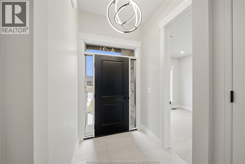440 CASERTA CRESCENT - 2