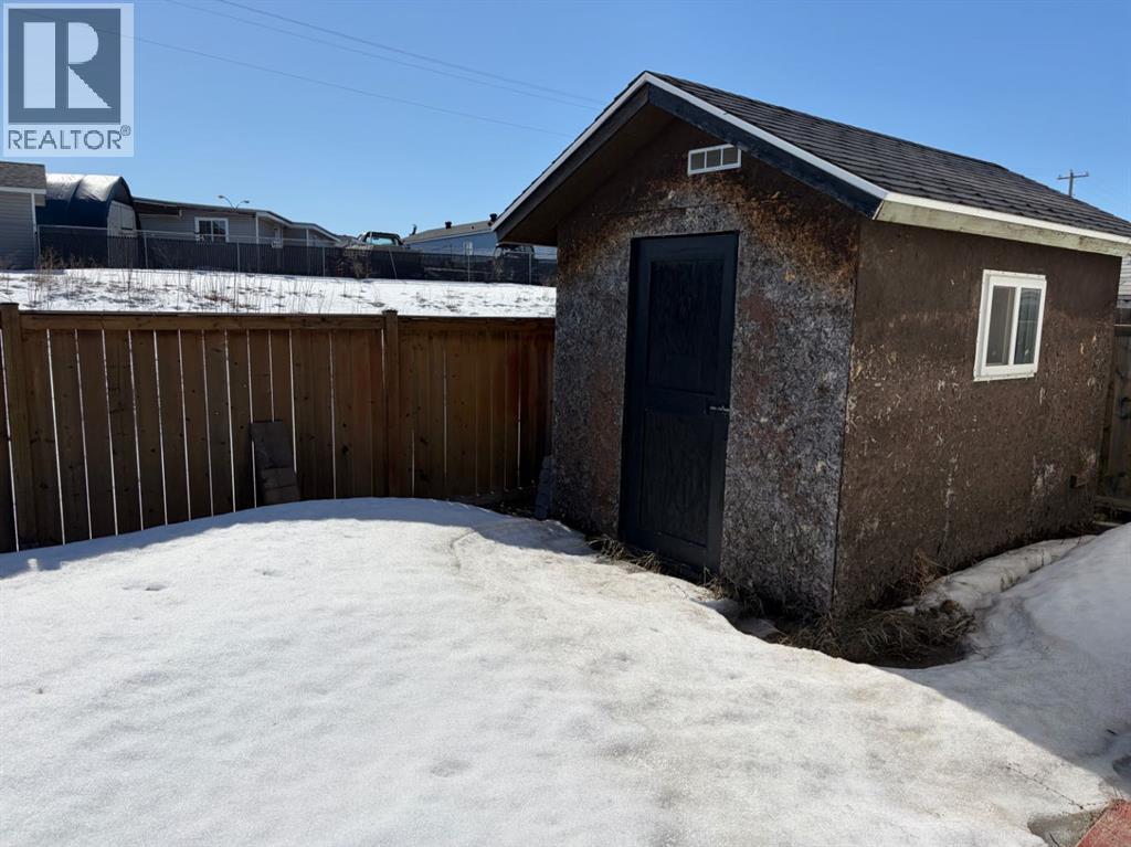 300 Grandview Crescent, Fort McMurray