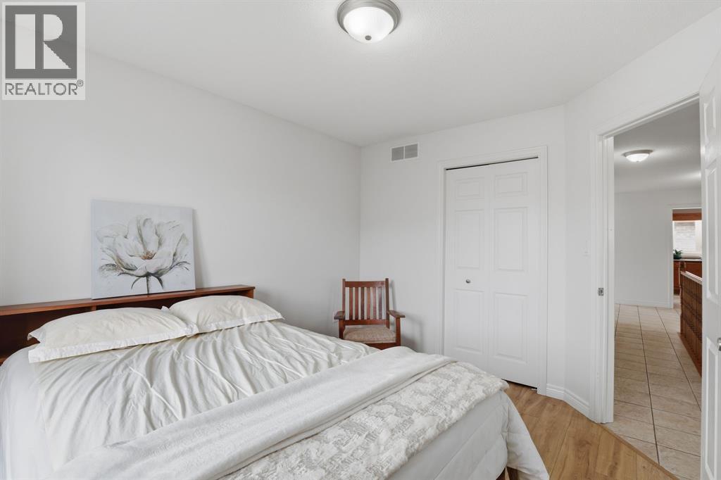241 Canadore COURT, Sarnia, Ontario, N7S6A2 — Photo 16