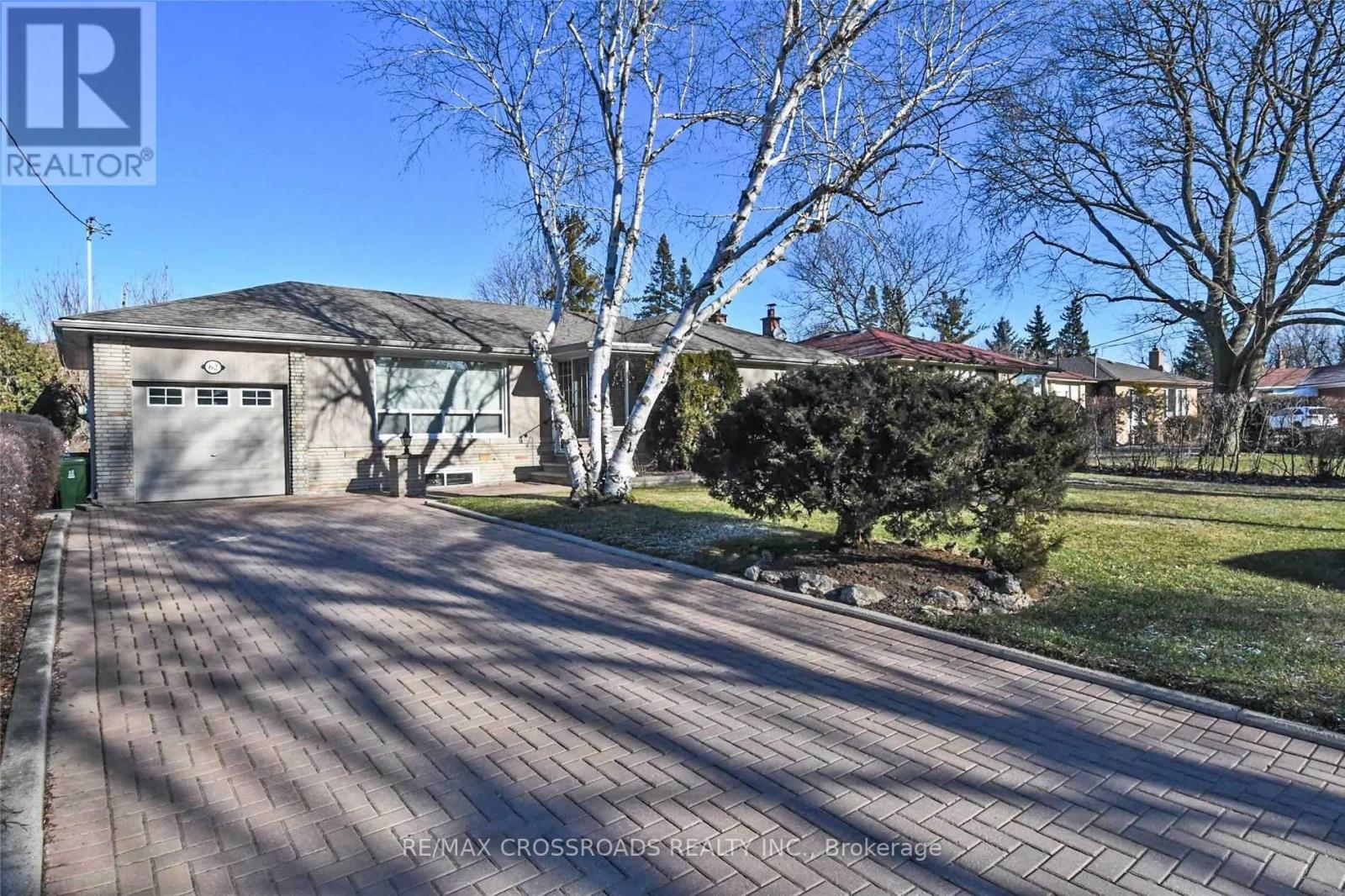 62 TRANSWELL AVENUE - 1