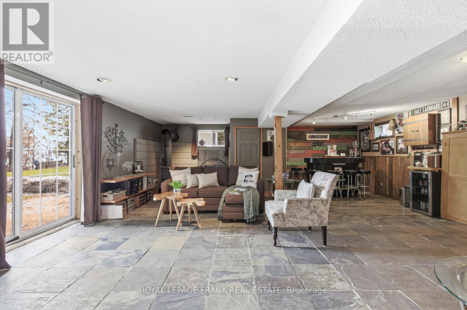 111 BALL POINT ROAD - 39