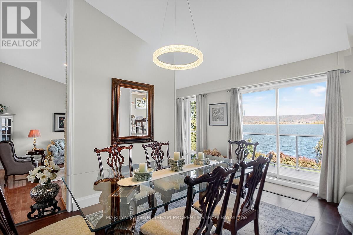 2998 BARLOW CRESCENT - 12