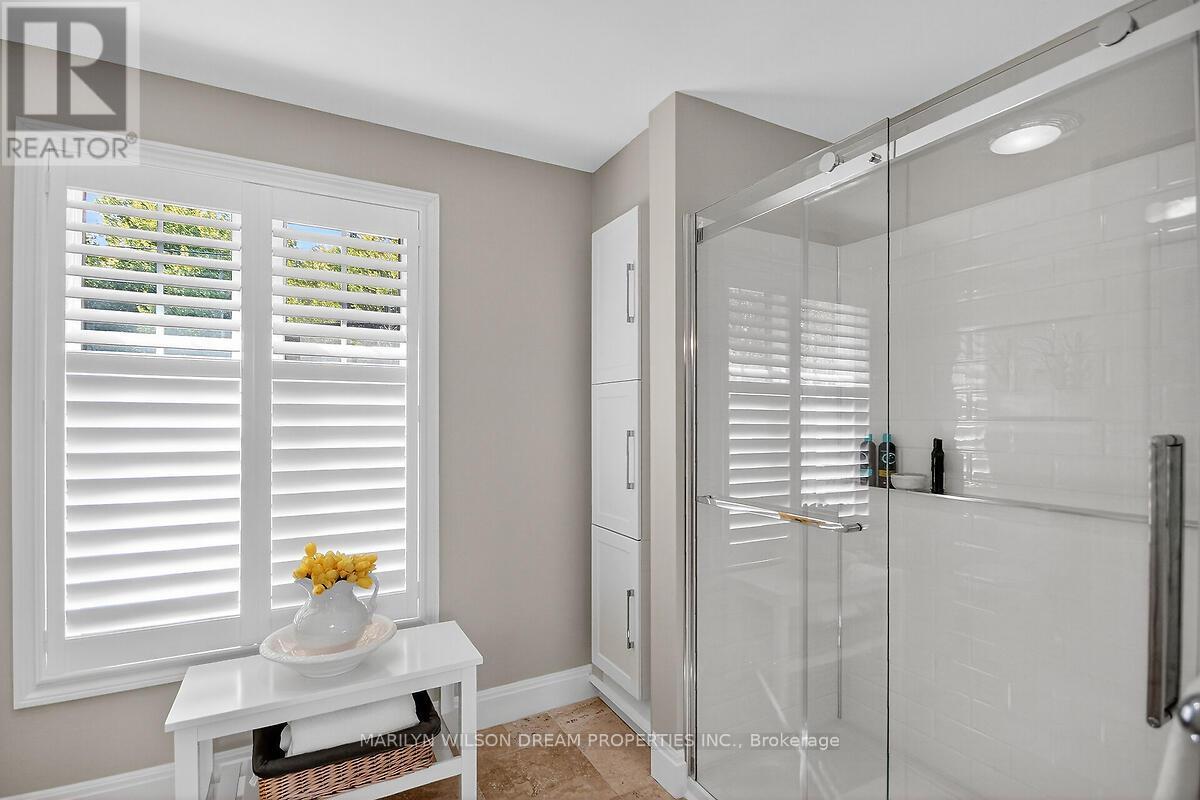 2998 BARLOW CRESCENT - 26