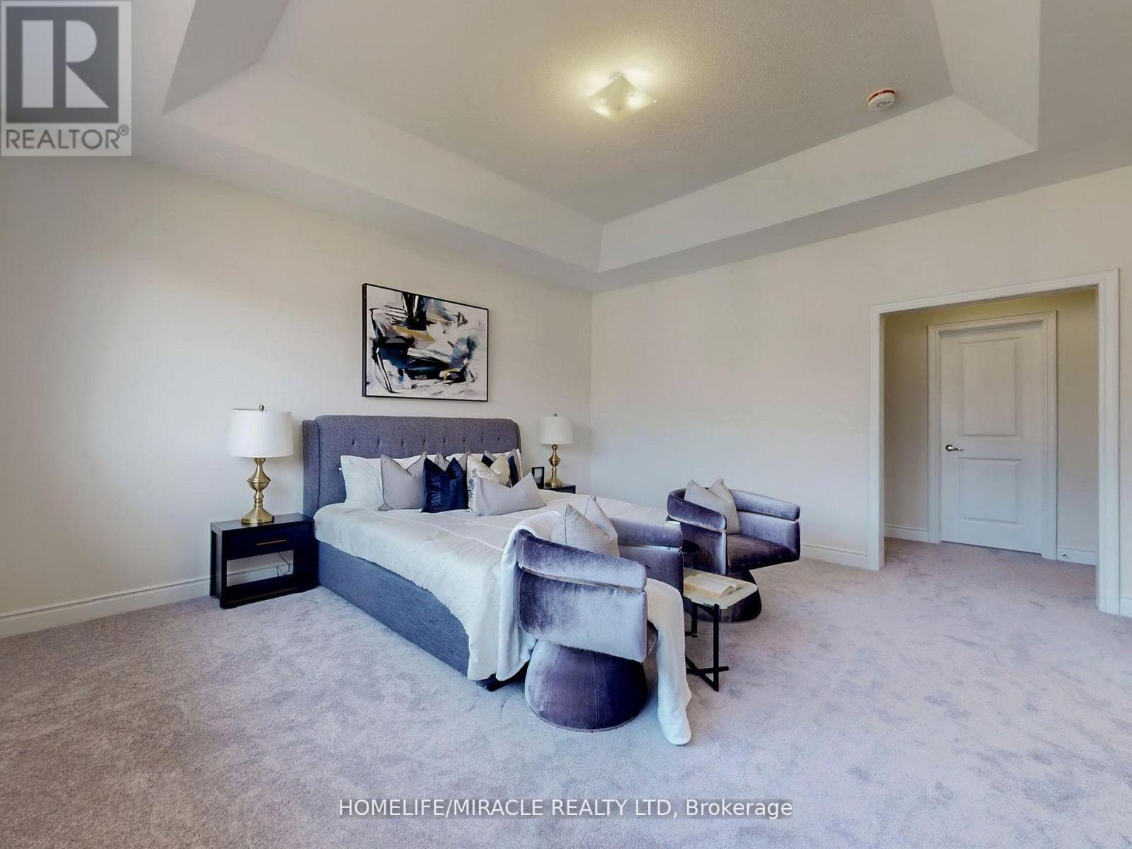 25 JOINER CIRCLE - 27