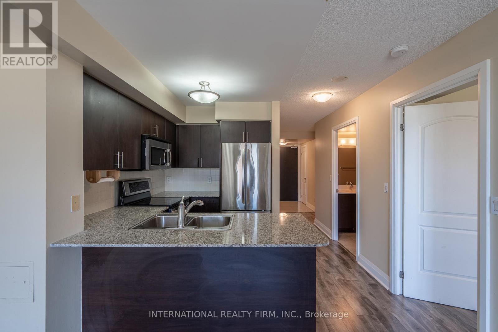 #204 20 NORTH PARK ROAD - 18