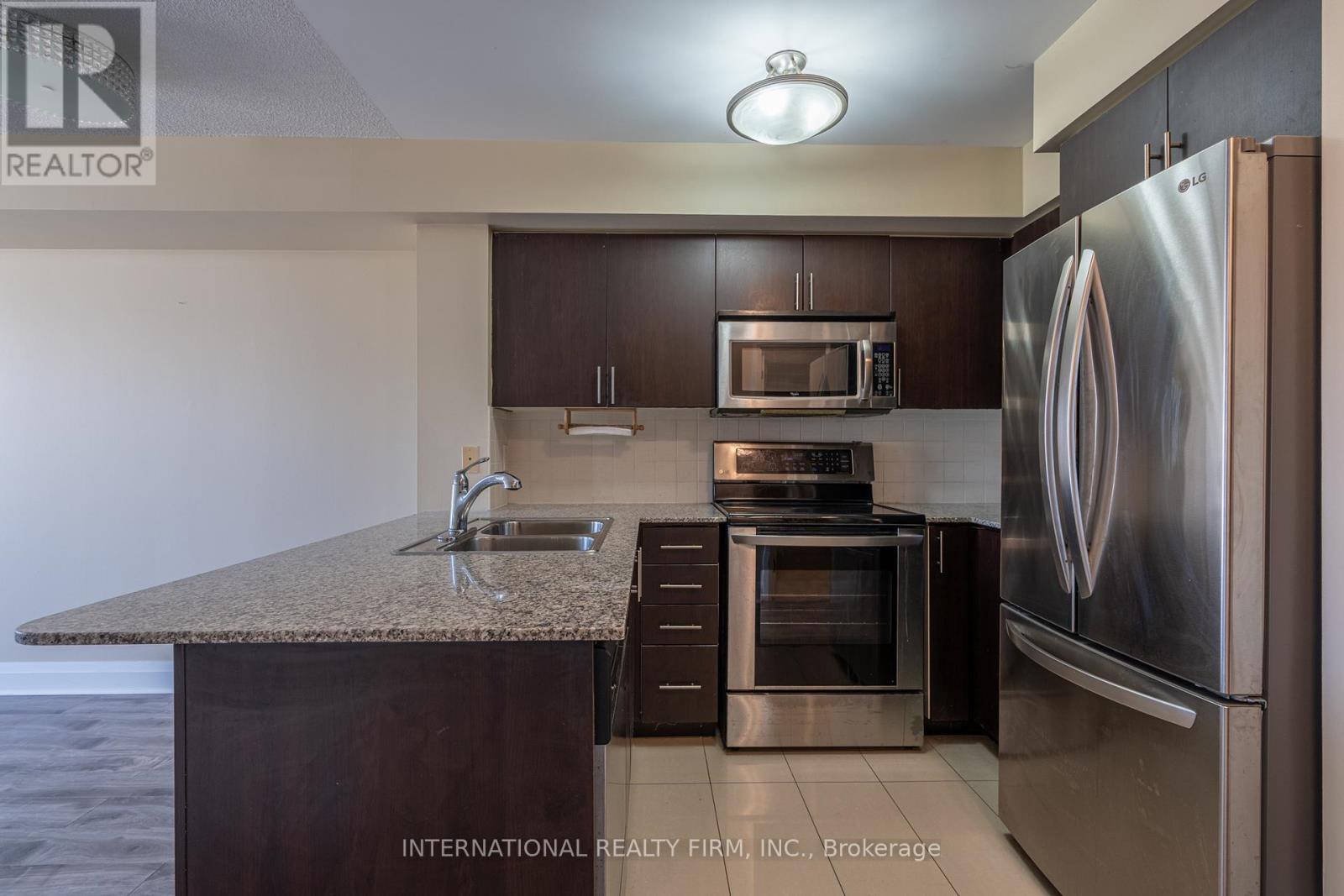 #204 20 NORTH PARK ROAD - 19
