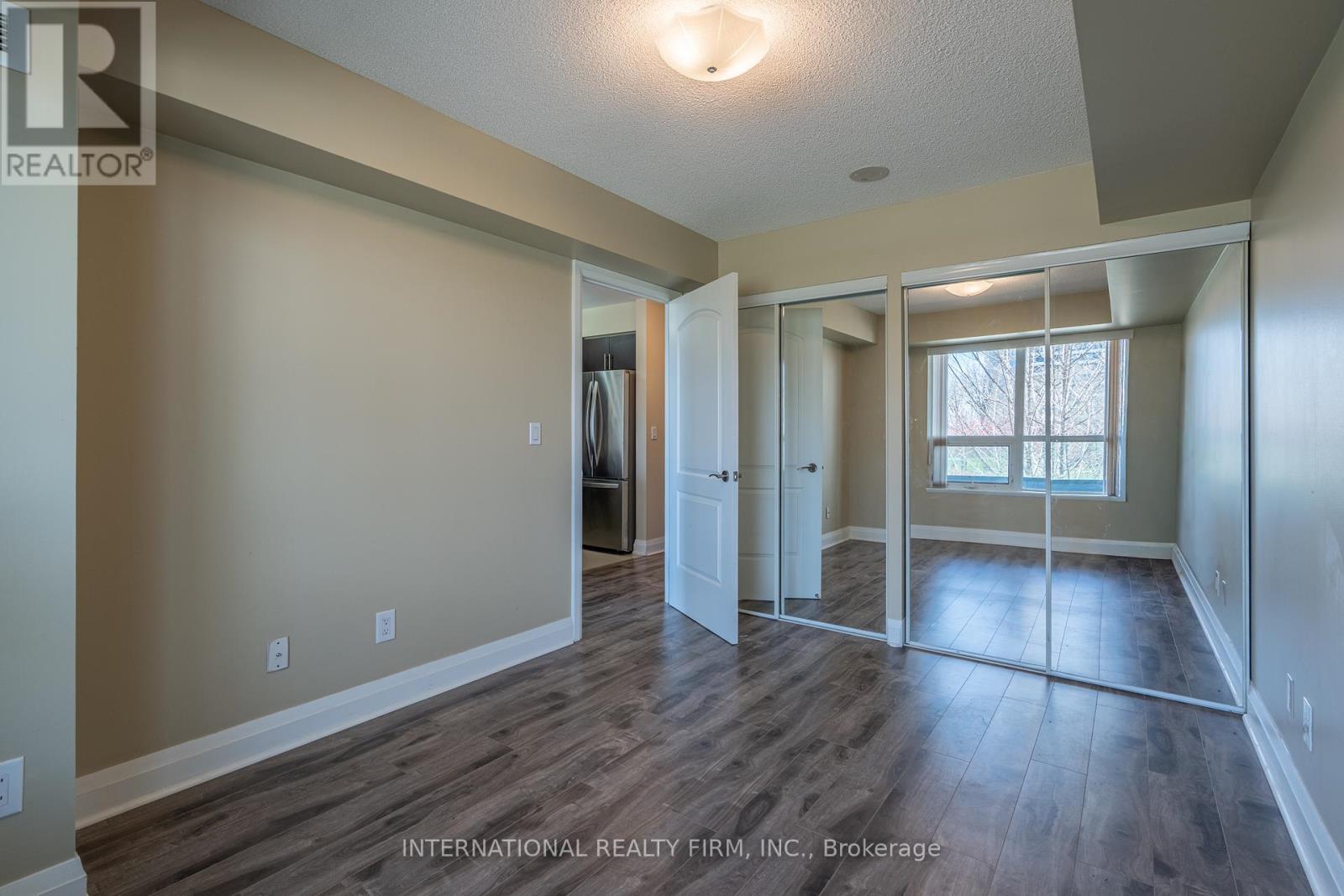 #204 20 NORTH PARK ROAD - 22