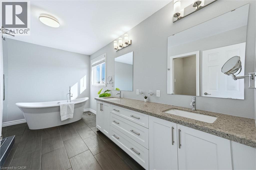 117 SIMMONDS Drive - 26