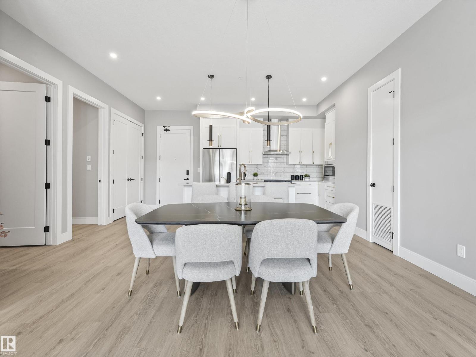 #101 7471 MAY CM NW, Edmonton