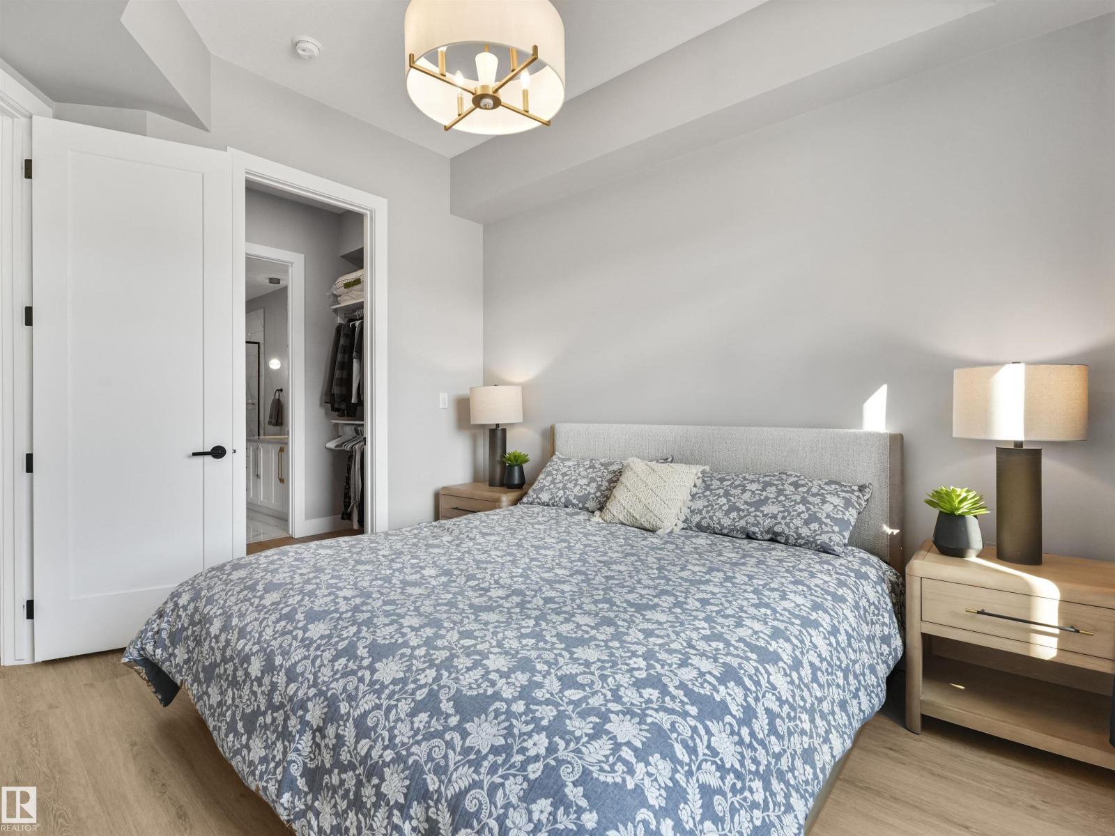 #101 7471 MAY CM NW, Edmonton