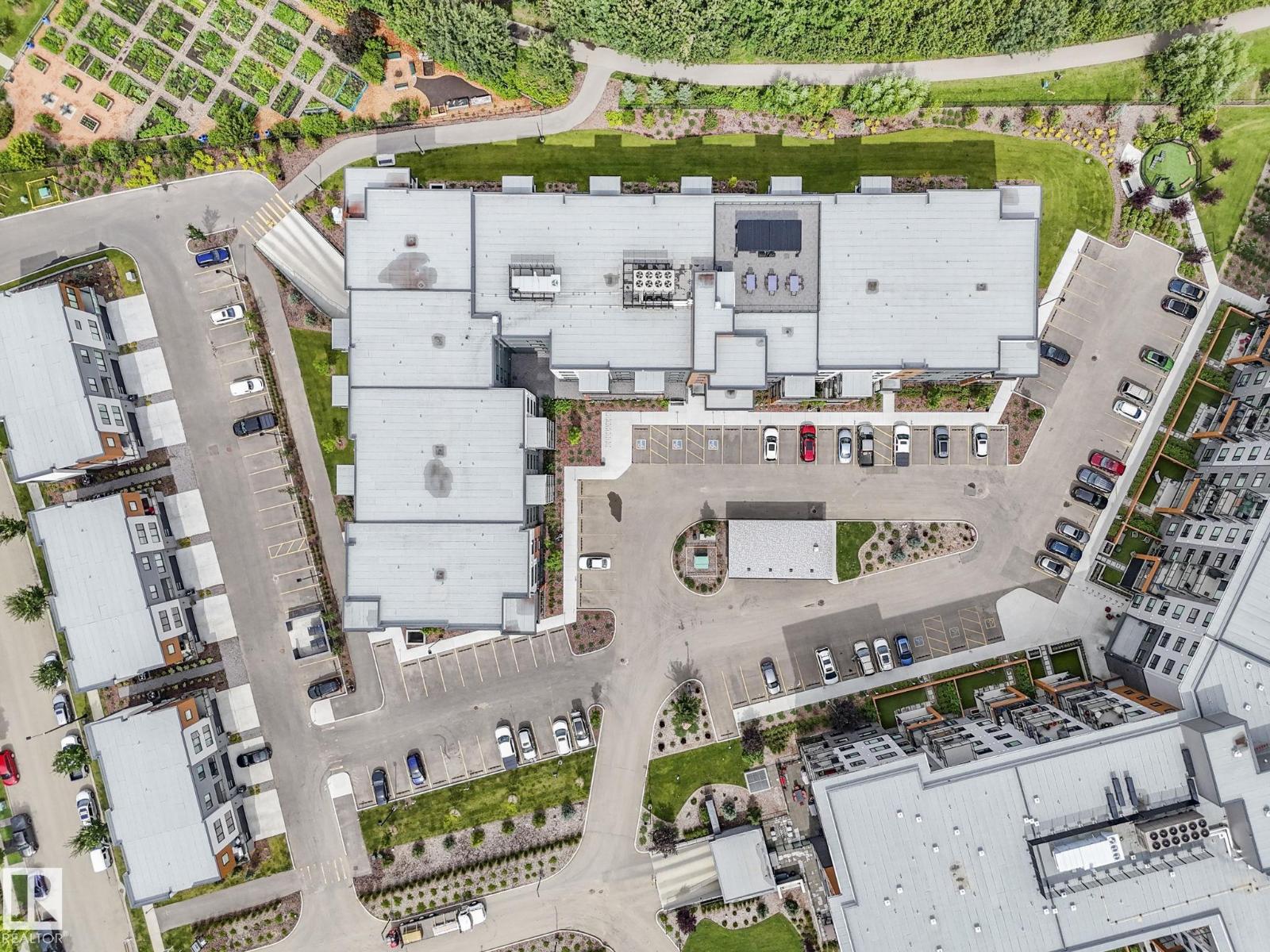 #101 7471 MAY CM NW, Edmonton