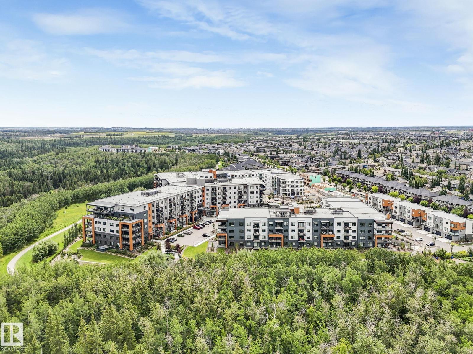 #101 7471 MAY CM NW, Edmonton