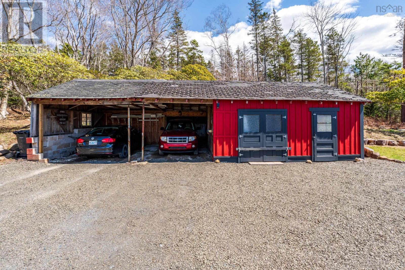 Property 5 of 49 of 84 Old Post Road